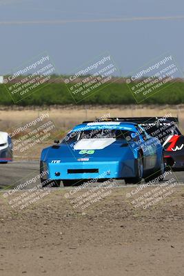 media/Apr-30-2022-CalClub SCCA (Sat) [[98b58ad398]]/Group 4/Race (Outside Grapevine)/